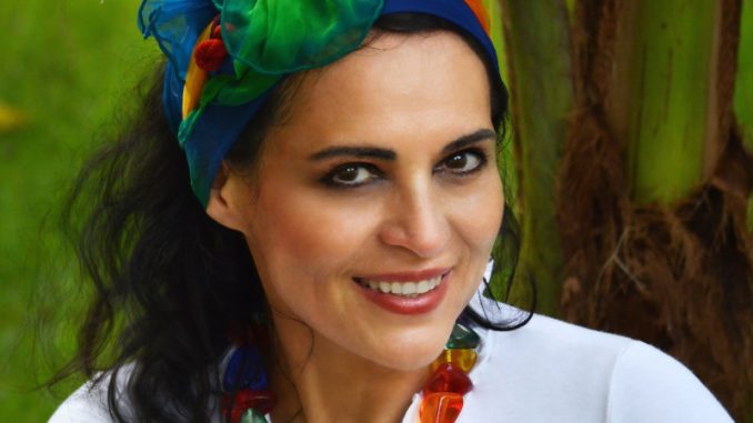 Viviane de Farias (Foto: Chris Farias)