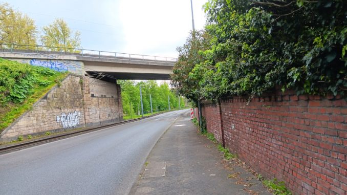 Radweg an der Düsseldorfer Straße