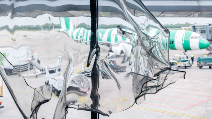 Installation von Paul Schwer (Flughafen Düsseldorf / Andreas Wiese)