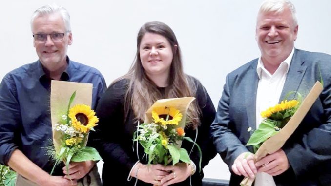 Anna Meike Reimann (Mitte), Andreas Kanschat (rechts) und Bernhard Ibold. (Foto: Alexandra von der Heiden)