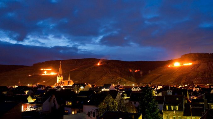 Martinsfeuer Ahrweiler (Foto: Dominik Ketz )