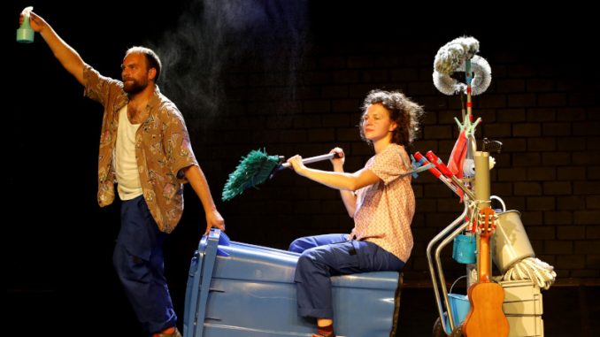 BlauPause (Foto: Ursula Kaufmann/Theater Marabu)