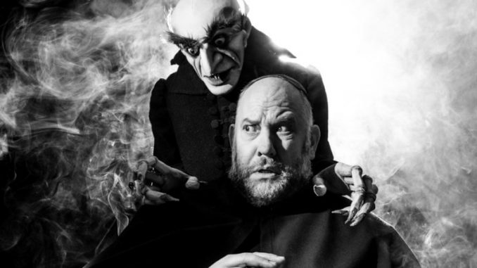 Mit der Inszenierung "Nosferatu - Ein Menuett der Schatten" wird die neue Ausstellung im Filmmuseum eröffnet (Foto: Ivan Toscanelli)